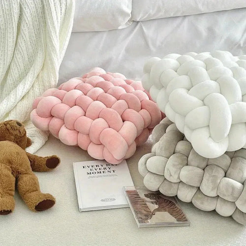 2 Pcs Soft Velvet Knot Square Pillows